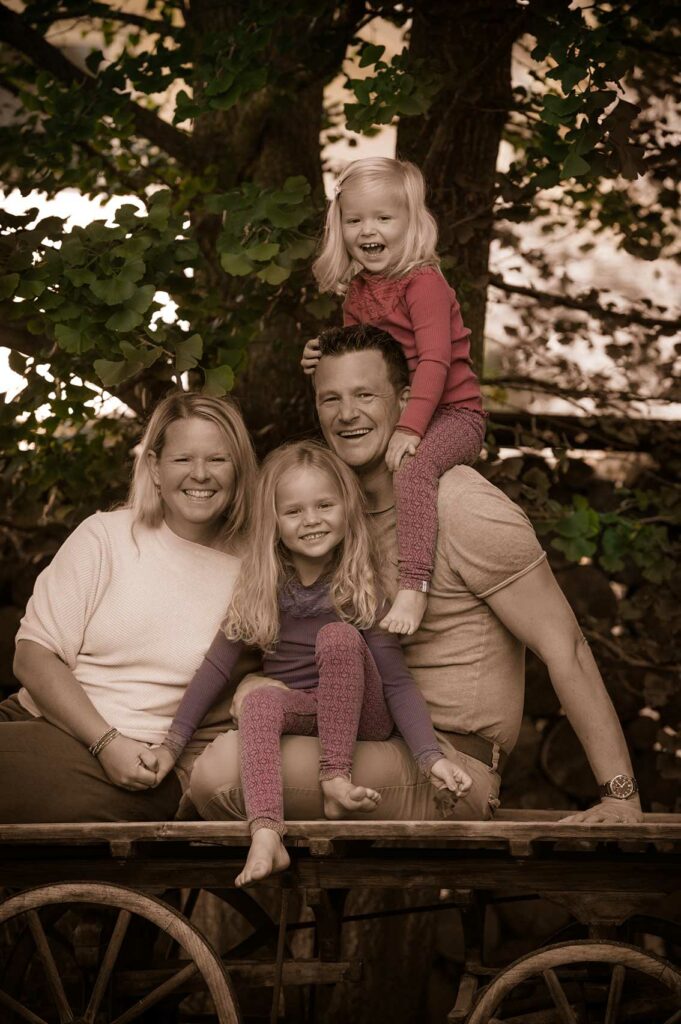 Familie-011 Monika Kessler Fotograf Vorarlberg zeigt Familienfotos